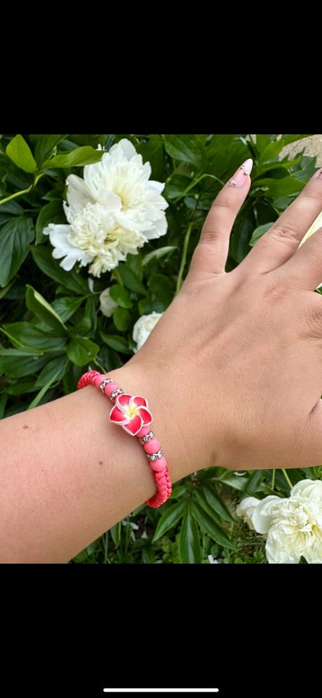 Novy krasny set- naramok a stipec, 