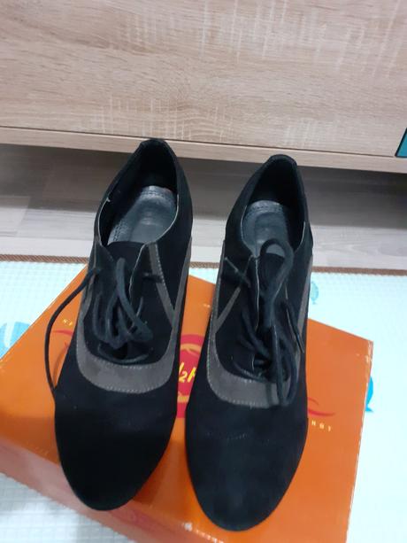 Topánky na šnurovanie humanic 38, humanic,38