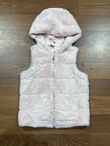 Huňatá vesta, pepco,122