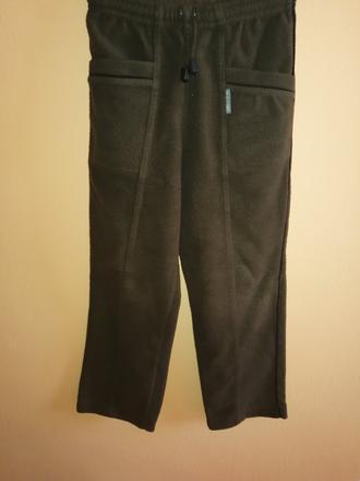 Teplejšie tepláky, 128