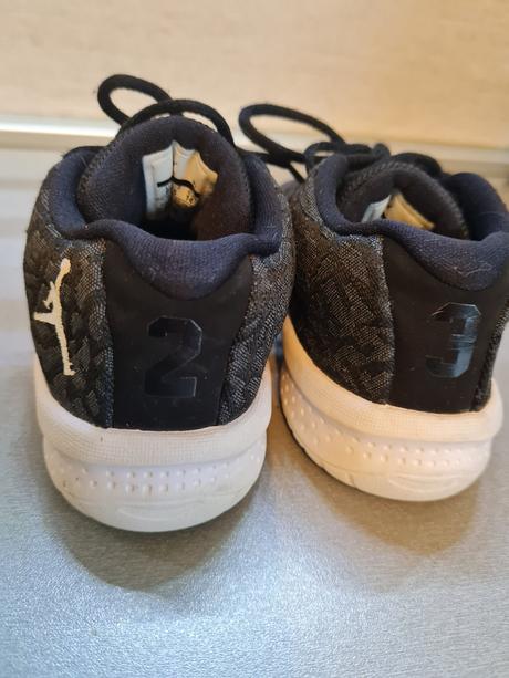 Jordan tenisky, air jordan,25