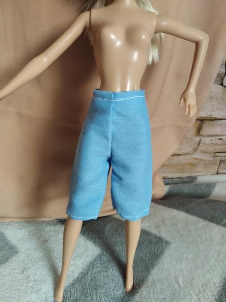 Barbie oblečenie,