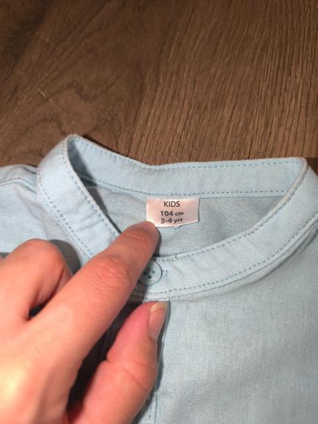 Tenká letná košeľa, 98