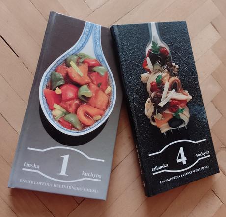 Čínska a talianska kuchárska kniha,