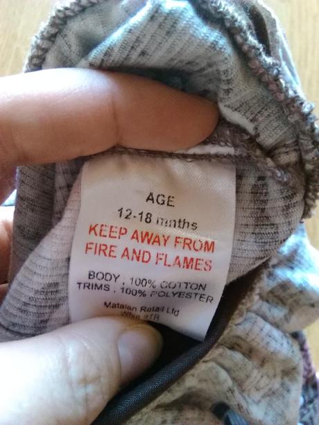 Menčestrové šatičky, 80