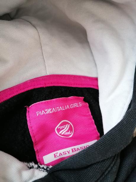 Mikina piazza italia 92-98, piazza italia,98