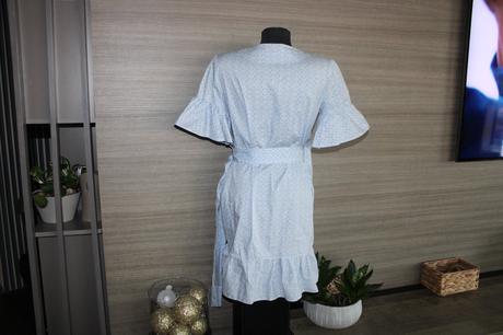 Studio kvalitne saty vel.s, s