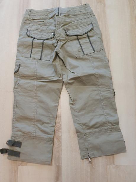 Trojštvrťové športové nohavice, 36