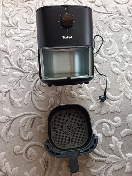 Teplovzdušná fritéza, tefal