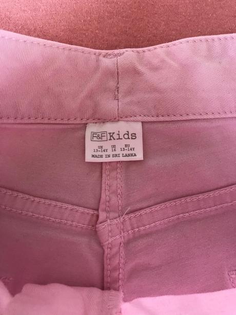 Dievčenské kratasy, 36