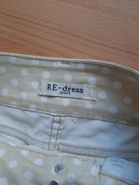 Dámske nohavice, 28