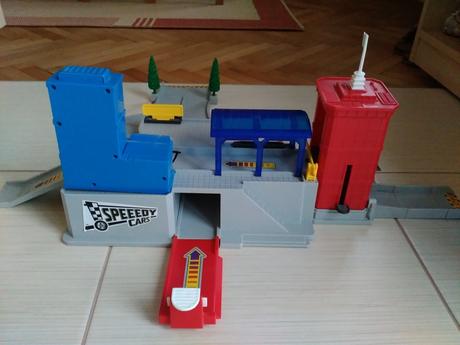 Dráha auto požiarna stanica,