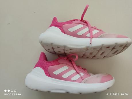 Tenisky, adidas,37