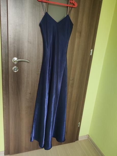 Spoločenské šaty, m