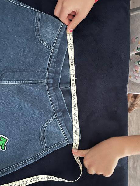 Džegínsy vyšívané, calzedonia,164