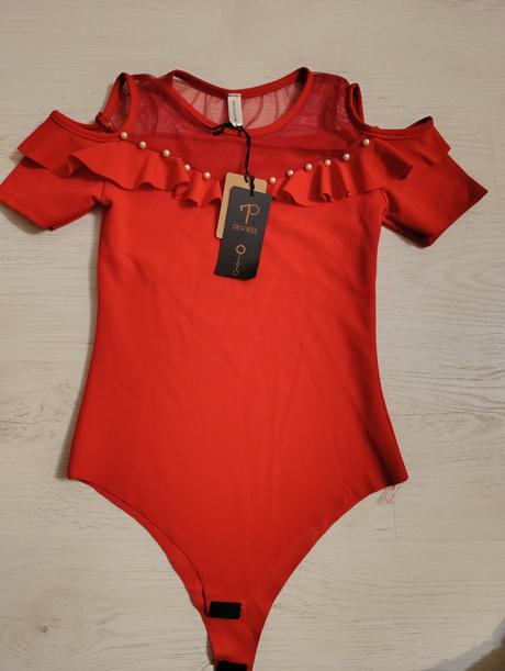 Tričkové body-m, m