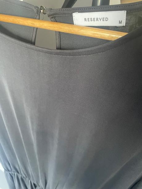 Reserved saty prijemneho materialu, reserved,m