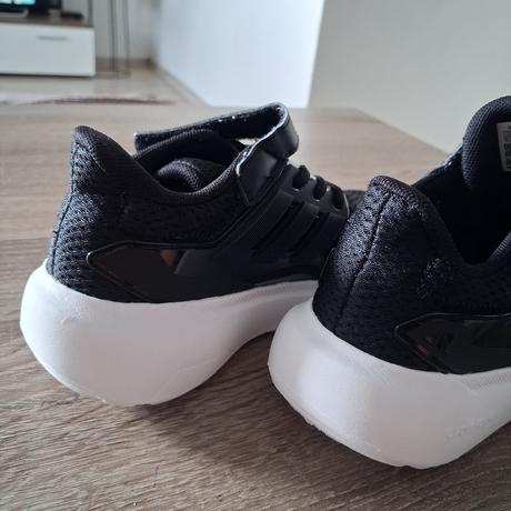Tenisky adidas 33, adidas,33