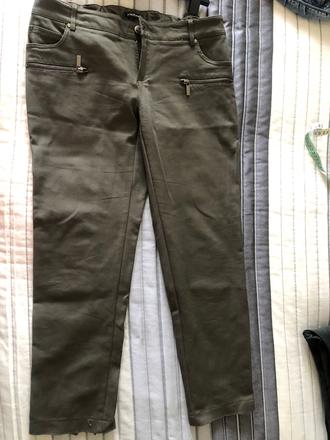 Dámske nohavice zn. motivi, 40