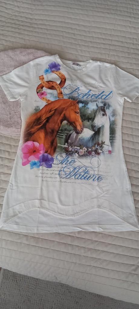 Tričko s koňom, 176