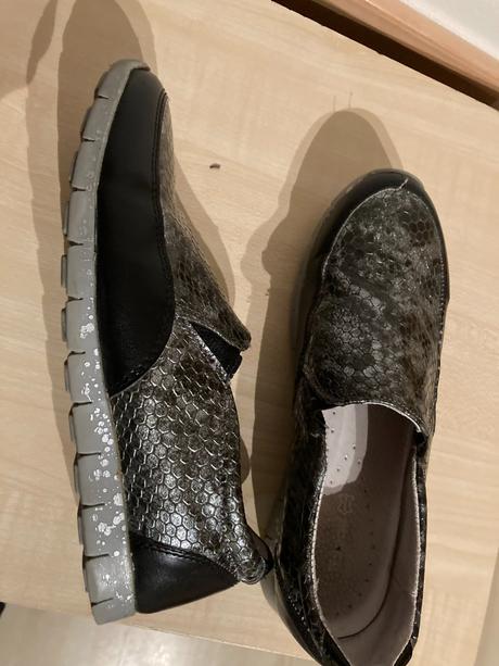 Kožené slip on, 34