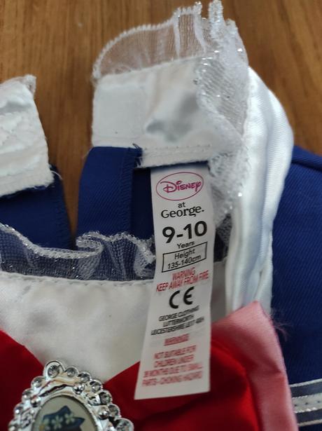 Karnevalová maska marry popins,