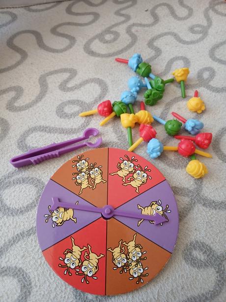 Pani pavukova - nahradne diely, 