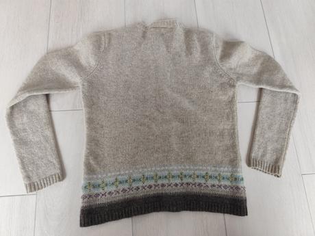 Predám chlapčenský sveter, laura ashley