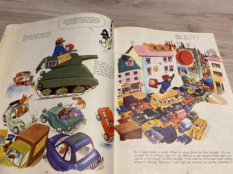 Stará retro obrázková kniha watch your step 1976,