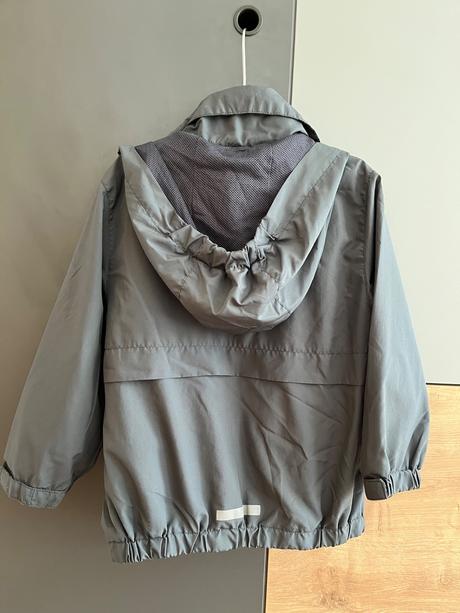 Tenká bunda zara, zara,104