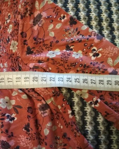 Nové nenosené f&f šaty, f&f,68