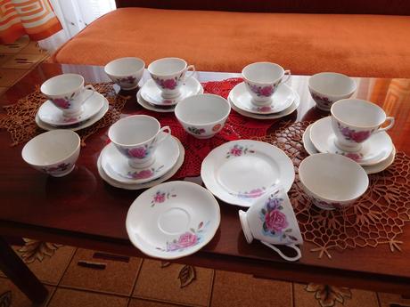 Čínsky porcelán šálky podšálky šípová ruža,