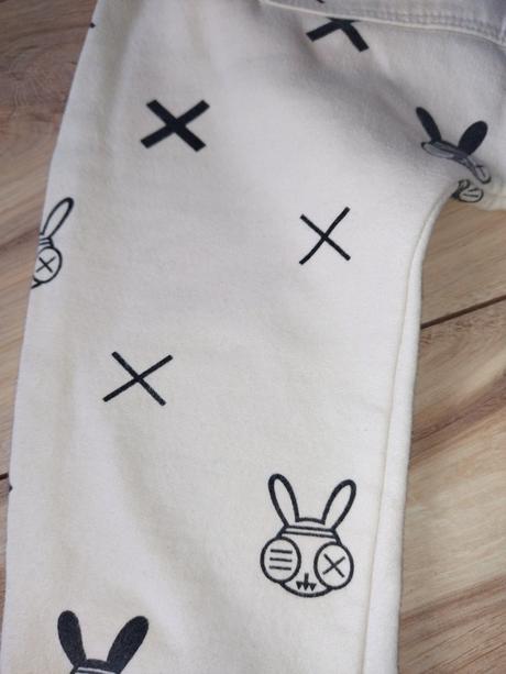 Tepláky zombie dash, 98