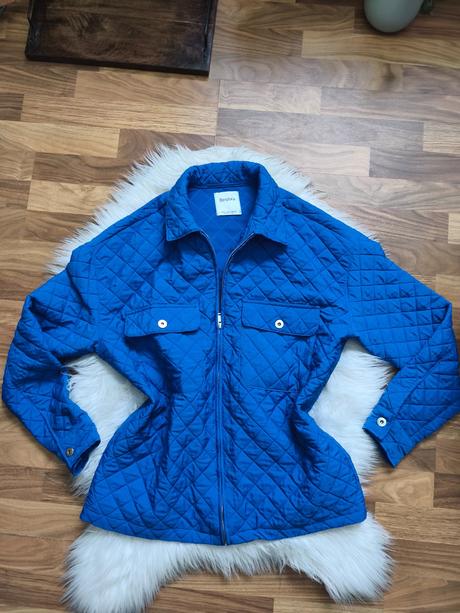 Dámska prechodná bunda bershka, bershka,m