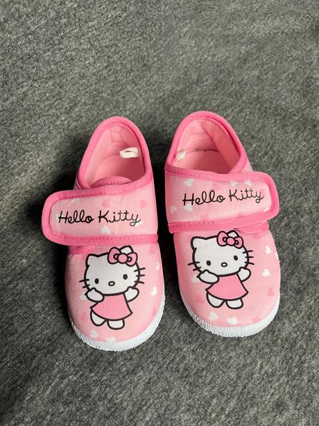 Papučky hello kitty, 27