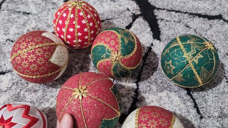 Patchworkove vianocne gule,