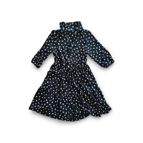 Příjemné černé šaty s bílými puntíky (sedí s-s/m), f&f,s