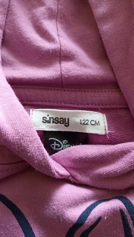 3x mikina cez hlavu veľ. 122, sinsay,122