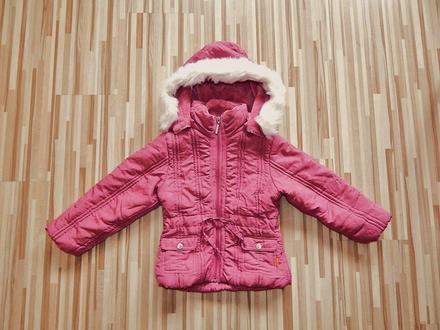 Dievčenská bunda, 104