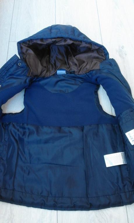 Prešívaná vesta s kapucňou na zips a patentky, lupilu,116