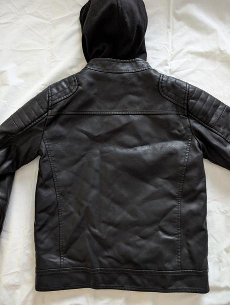 Koženková bunda s kapucňou, chapter young,146