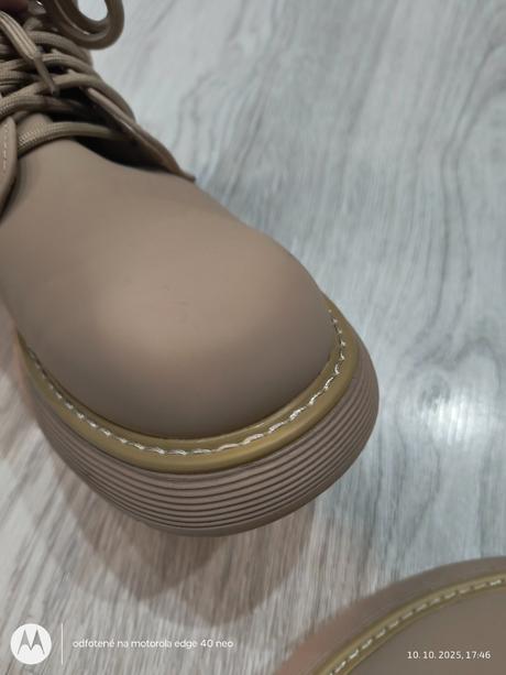 Topánky , cena s poštou, 39