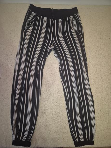 Letné nohavice, takko,146