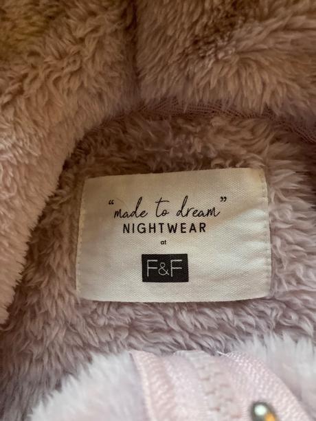 Teplá mikina zn.f&f, f&f,xs