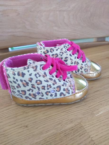 Capačky štýlové, 19