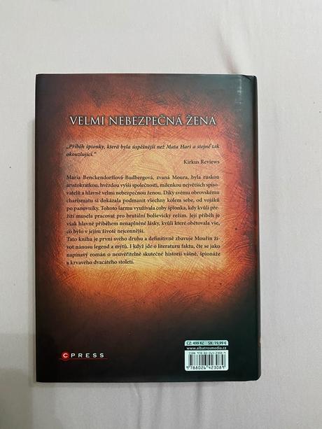 Kniha veľmi nebezpečná žena,