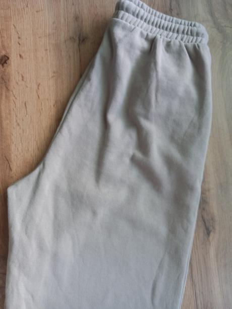 Tepláky + tielko, 36