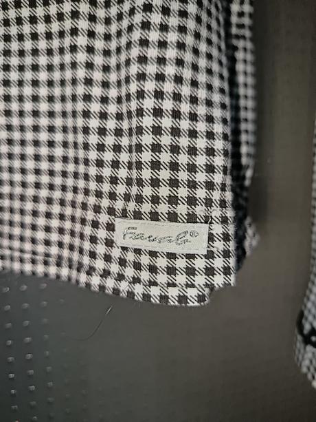 Čierno biele tričko, s