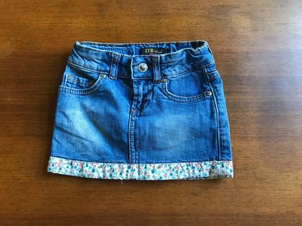 Krasna suknicka, 110