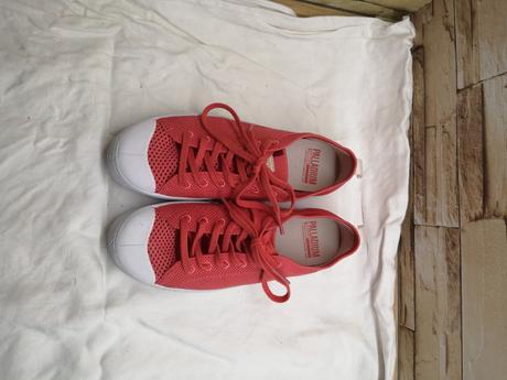 Palladium  36 - dámske dierkované tenisky, 36